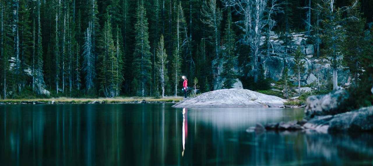 women-7-reasons-you-should-go-solo-wetrek_vn