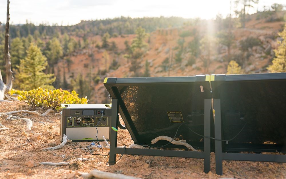 nen-lua-chon-bo-dieu-khien-sac-nang-luong-mat-troi-mppt-hay-pwm-wetrekvn