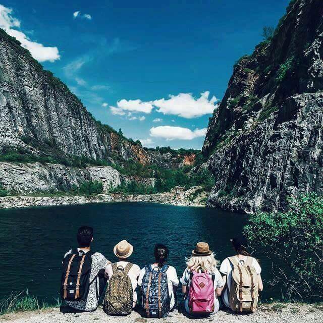4-kieu-da-ngoai-ai-cung-nen-thu-mot-lan-trong-doi-wetrek.vn