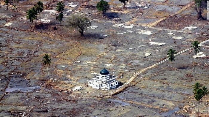Những kinh nghiệm đối phó với thiên tai cần có dành cho bạn khi đi khám phá vùng đất mới13