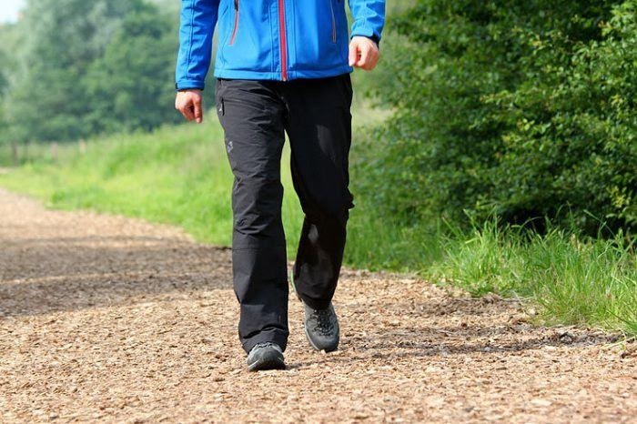 Tuyệt chiêu để quần mau khô nhanh cho các chuyến đi dã ngoại 2