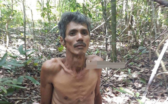 Ông Lân khi được người dân phát hiện trong khu rừng ở Phú Quốc 