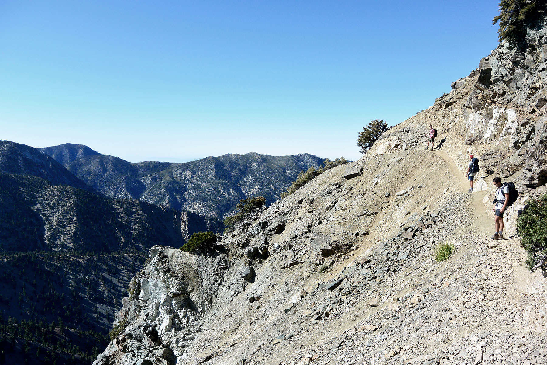 13-meo-cho-nguoi-moi-lam-quen-voi-hiking-wetrek_vn-3