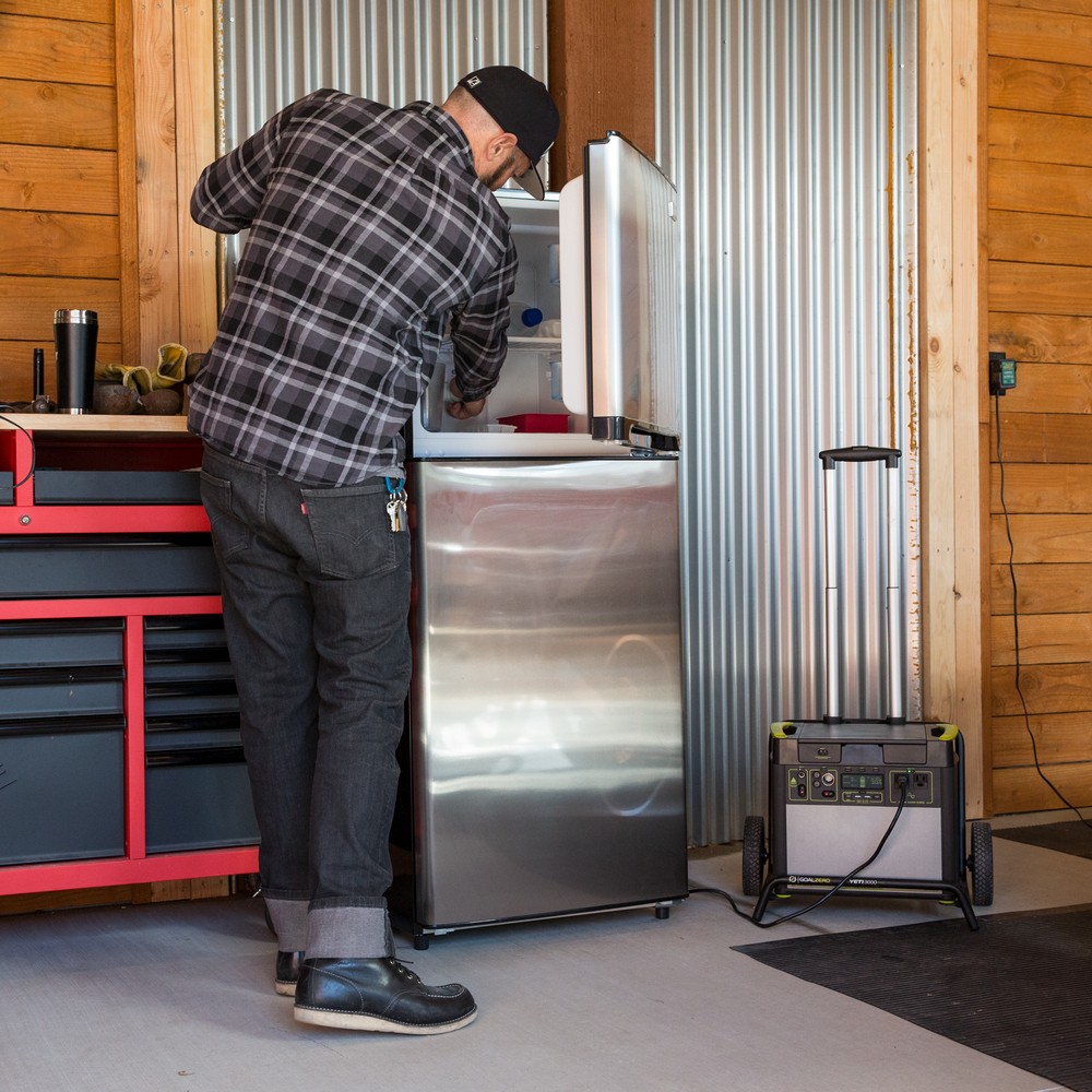 tram-phat-dien-xach-tay-Goal-Zero-Yeti-3000-Portable-Power-Station-38011-8200-wetrekvn