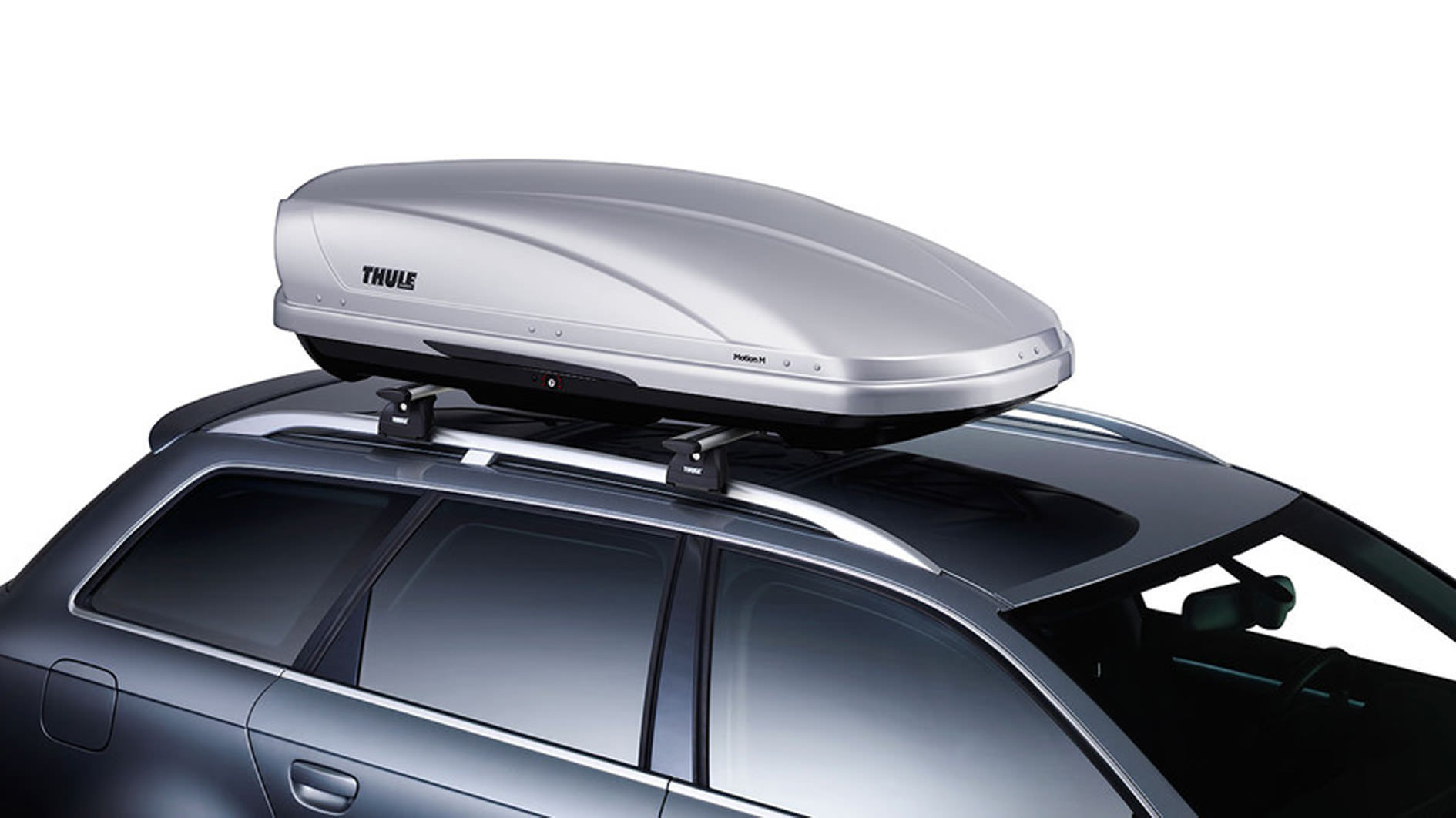 Hop-dung-do-noc-xe-THULE-Motion-200-Silver-Glossy-Sport-1-WETREK_VN