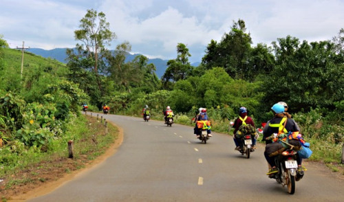 kinh-nghiem-di-phuot-bang-xe-may-an-toan-wetrekvn