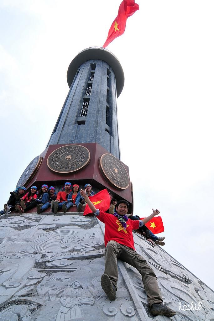 di-dau-thi-di-dung-bo-lo-4-cuc-cua-to-quoc-ma-ai-ai-cung-muon-den-mot-lan-trong-doi-wetrekvn