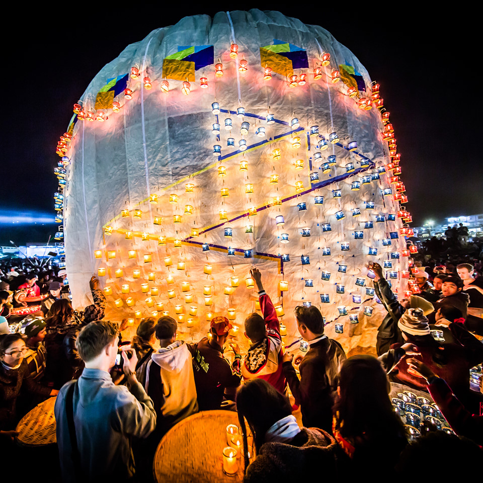 ngam-khinh-khi-cau-tuyet-dep-o-myanmar-wetrekvn