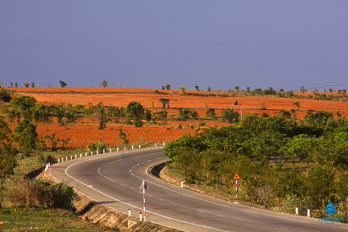 cung-duong-ven-bien-dep-nhu-mo-tu-cam-ranh-toi-tphcm-wetrekvn