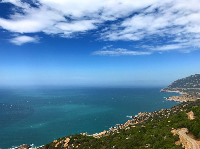 cung-duong-ven-bien-dep-nhu-mo-tu-cam-ranh-toi-tphcm-wetrekvn