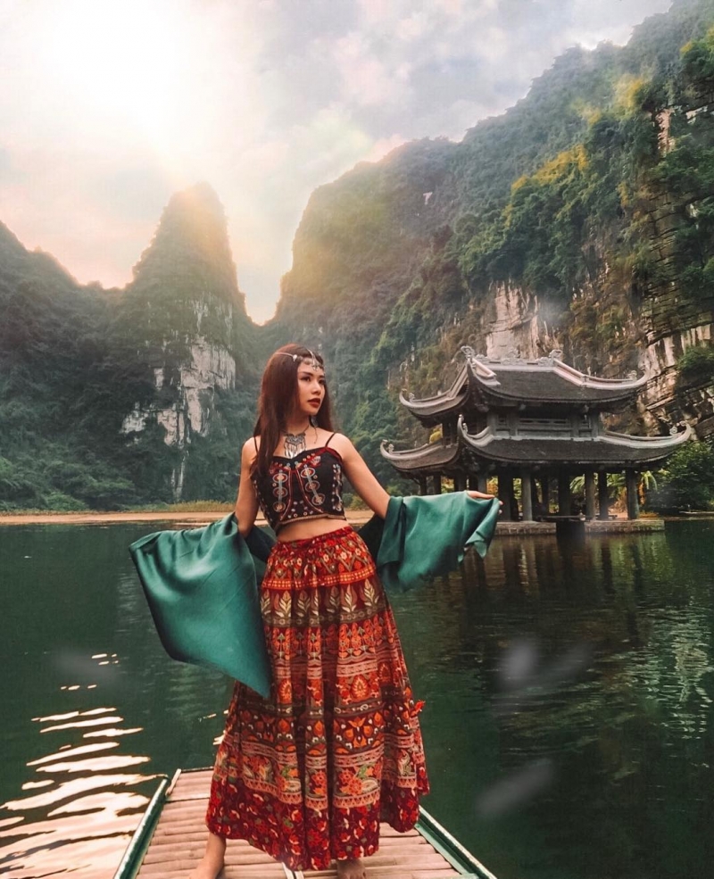 nhung-dia-danh-du-xuan-hot-nhat-co-do-ninh-binh-wetrekvn
