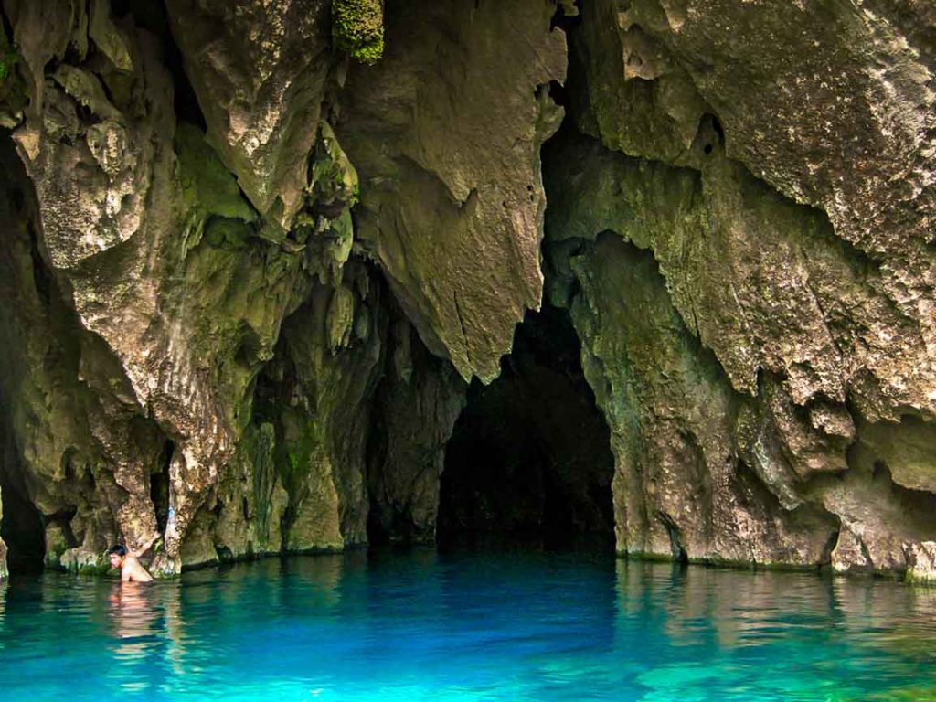  chiem-nguong-ve-dep-huyen-ao-cua-dong-phong-nha-wetrekvn