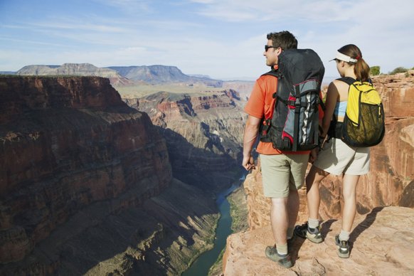 4-bi-kip-giup-ban-chon-balo-du-lich-tot-nhat-wetrekvn