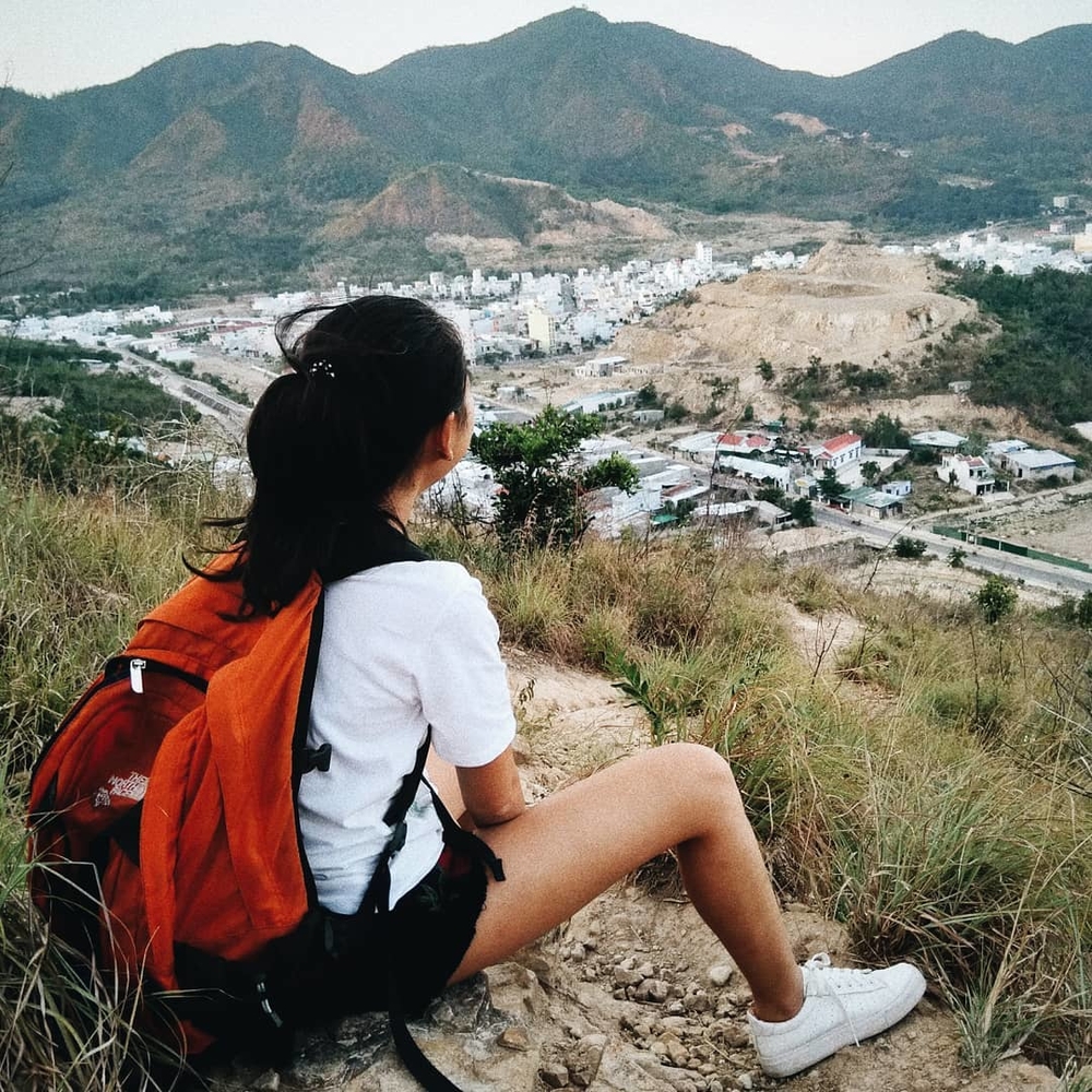 lap-team-chinh-phuc-dinh-nui-co-tien-de-chiem-nguong-tron-ven-thanh-pho-bien-nha-trang-xinh-dep-wetrekvn