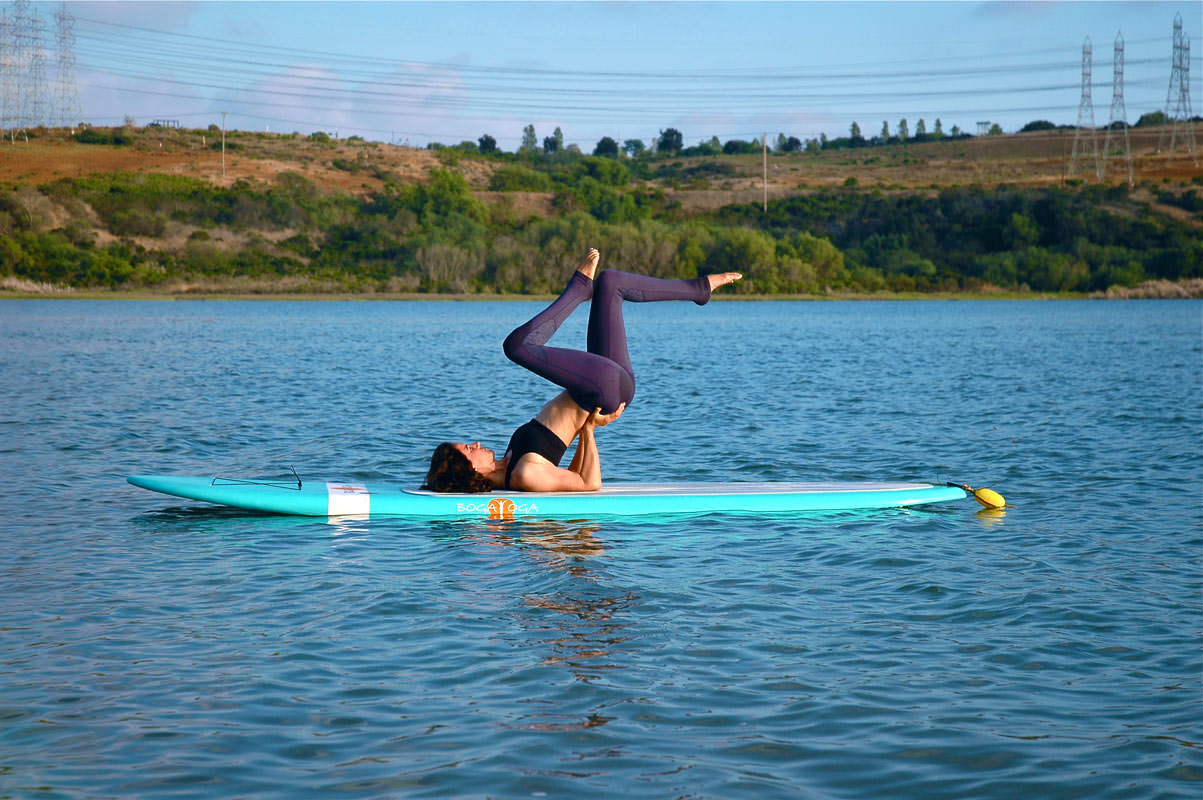 yoga-tren-van-cheo-dung-sup-yoga-wetrek.vn-1