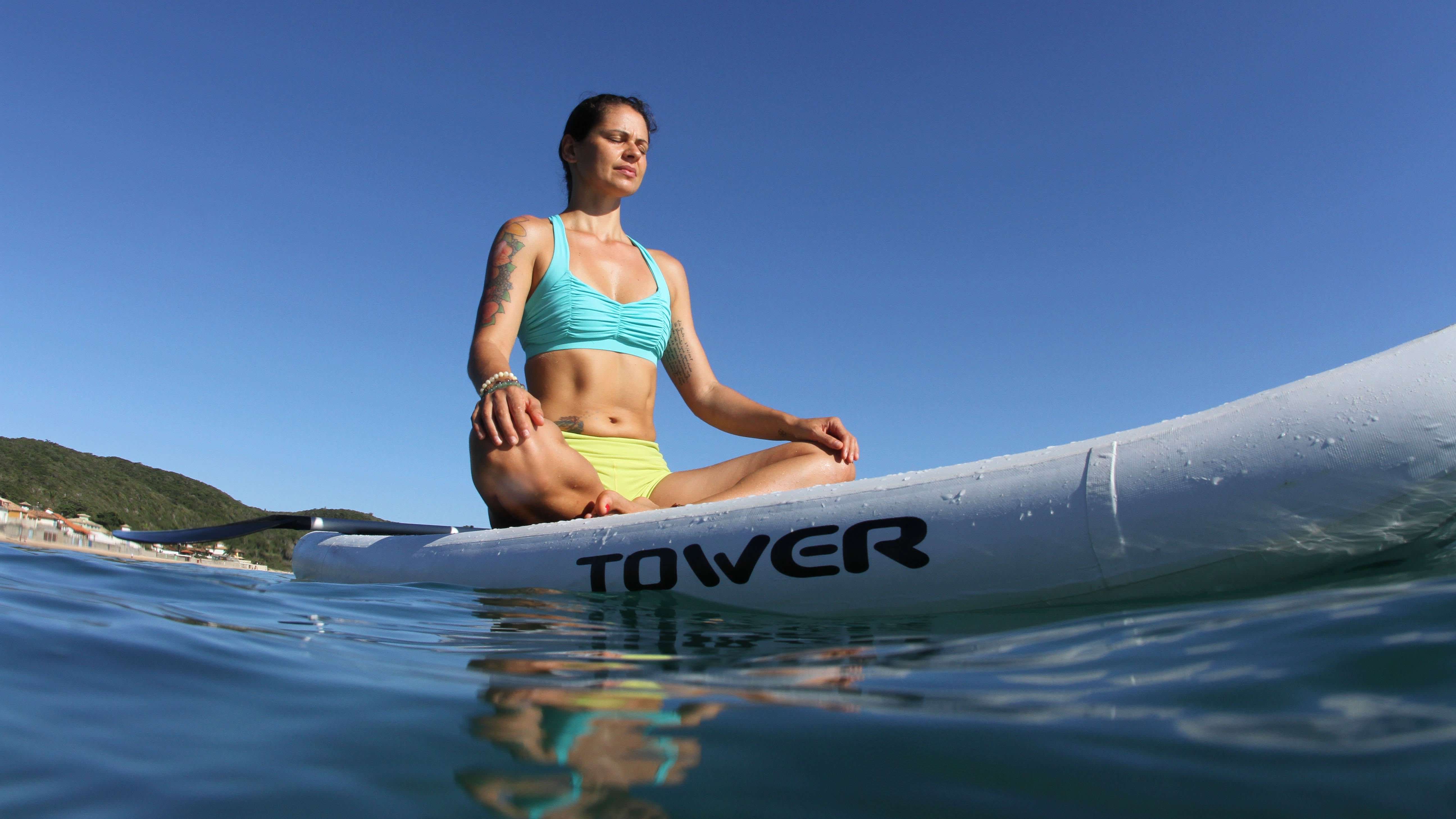 yoga-tren-van-cheo-dung-sup-yoga-wetrek.vn-5