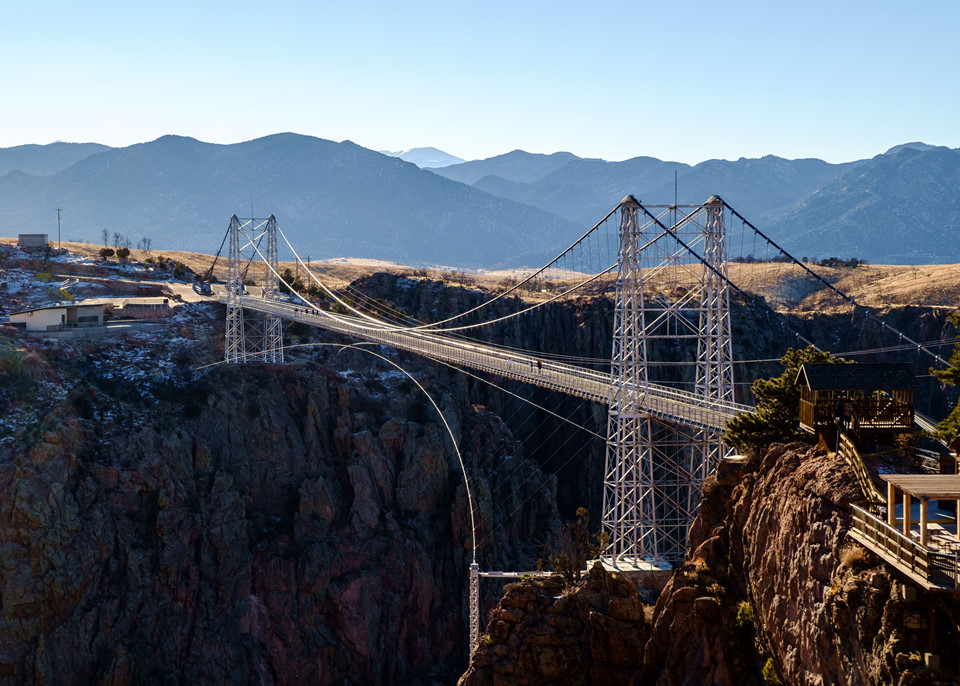 10-cay-cau-treo-an-tuong-tren-the-gioi