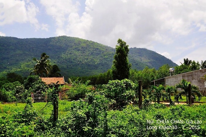 nhung-ngon-nui-co-view-dep-nhat-viet-nam