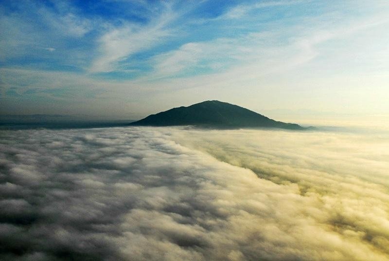 nhung-ngon-nui-co-view-dep-nhat-viet-nam