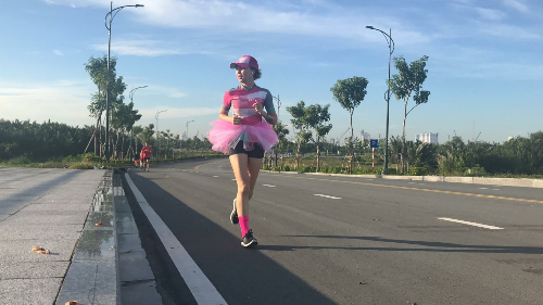 nguoi-phu-nu-viet-nam-dau-tien-chay-marathon-o-bac-cuc