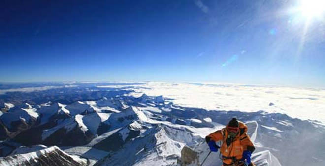vung-tu-than-everest-noi-suc-khoe-con-nguoi-tro-nen-vo-nghia
