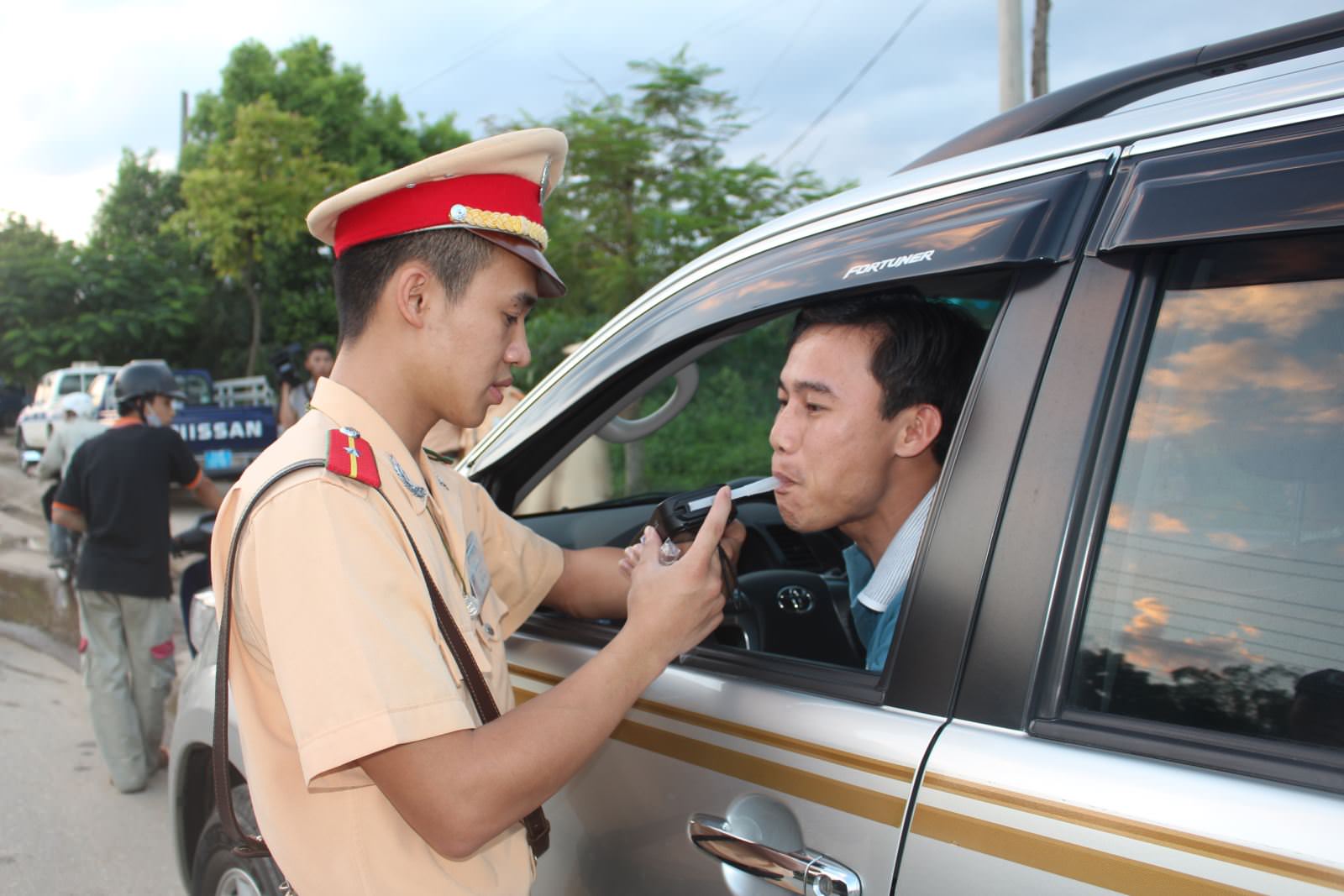 5-su-co-thuong-gap-nhat-khi-di-xuyen-viet-bang-o-to-va-cach-khac-phuc-wetrek.vn