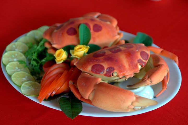 An-gi-o-dau-choi-the-nao-tai-hon-dao-giau-co-nhat-binh-thuan-wetrek.vn