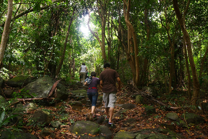 Cam-nang-kham-pha-con-dao-hon-dao-lot-top-dao-binh-yen-nhat-chau-a-wetrek.vn