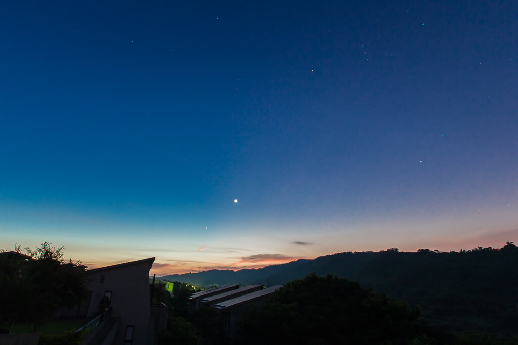 24-gia-dinh-gop-tien-mua-manh-dat-8000-m-vuong-de-tao-nen-ngoi-lang-xanh-mat-gan-gui-voi-thien-nhien-wetrek