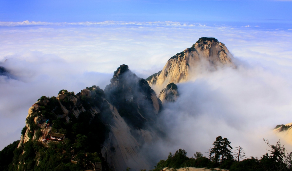 5-ngon-nui-noi-tieng-nhat-trung-quoc-danh-cho-nhung-nguoi-dam-me-kham-pha-wetrekvn