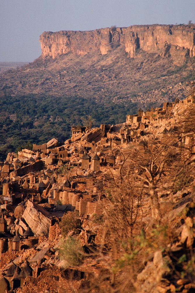 8-ngoi-lang-tuyet-dep-an-minh-tai-noi-hoan-toan-biet-lap-voi-the-gioi-wetrekvn