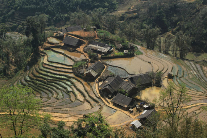 8-ngoi-lang-tuyet-dep-an-minh-tai-noi-hoan-toan-biet-lap-voi-the-gioi-wetrekvn