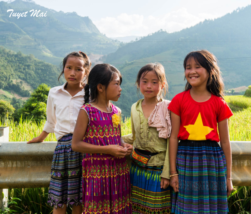 Quen-loi-ve-giua-mien-son-cuoc-Mu-Cang-Chai-ruc-mau-nang-wetrekvn