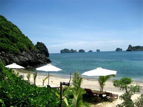 6-diem-du-lich-bien-ngay-gan-Ha-Noi-wetrekvn