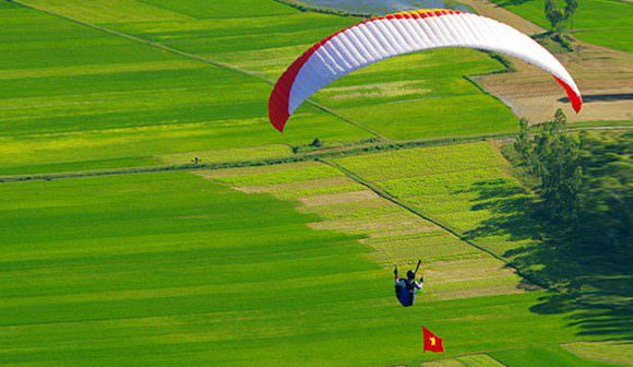 dinh-kien-buon-cuoi-ve-phuot-o-viet-nam%20(1)