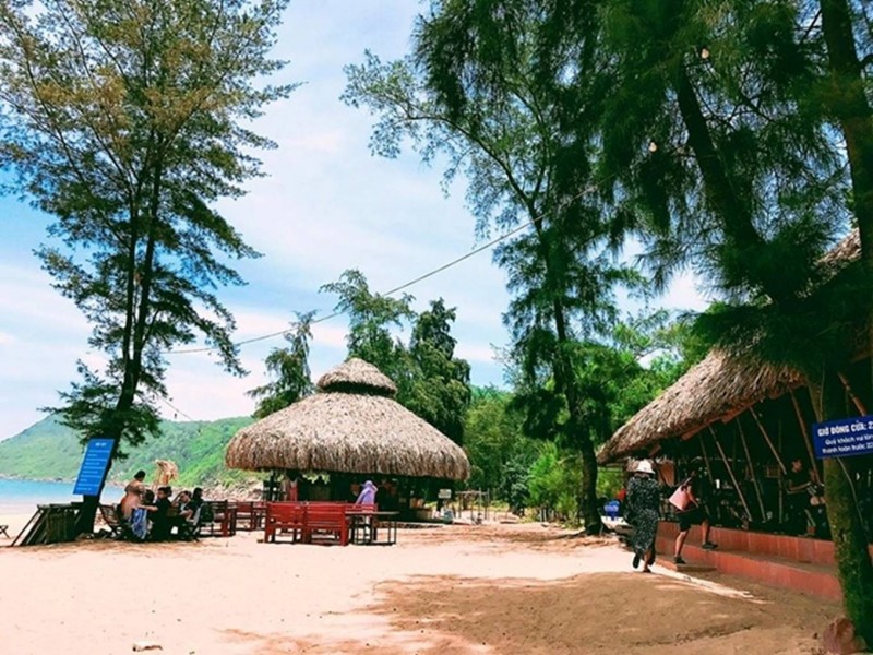 Bãi Đông 