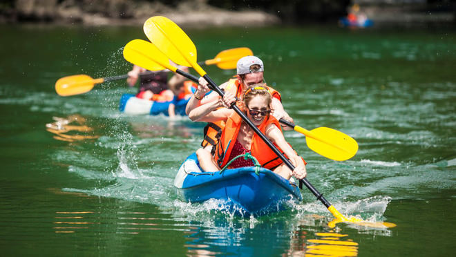 Kayak-su-binh-tinh-Wetrek