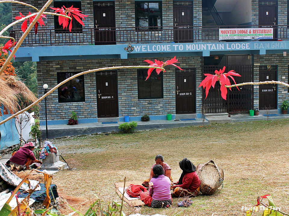 7-dieu-li-thu-ve-cung-trekking-len-doi-Poon-thuoc-day-Himalaya-wetrekvn.jpg