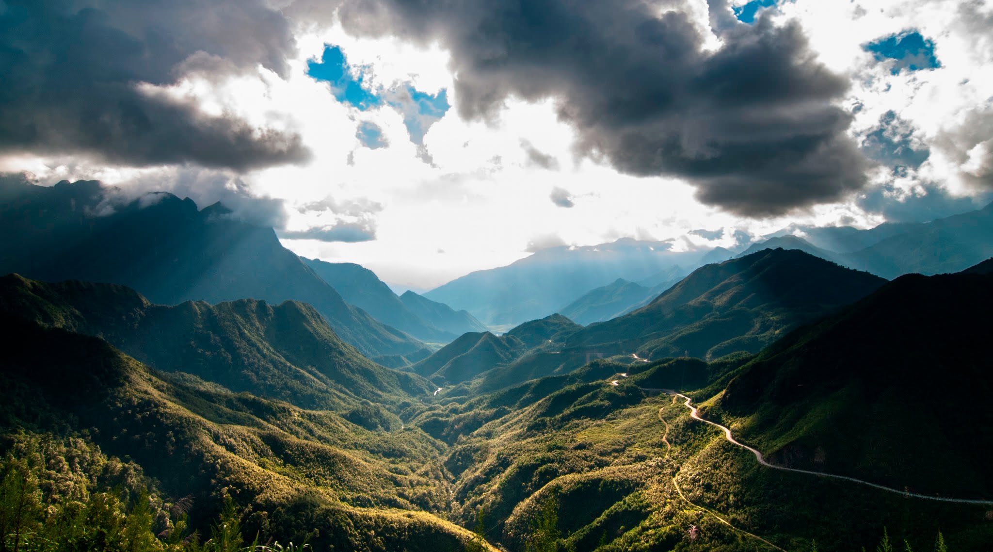 Nhung-cung-duong-Tay-Bac-dep-quen-loi-ve-wetrekvn.jpg 