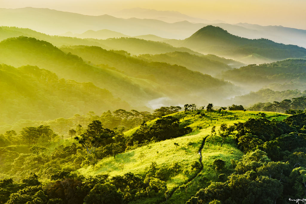 Nhung-cung-trekking-dep-nhat-Viet-Nam-wetrekvn.jpg