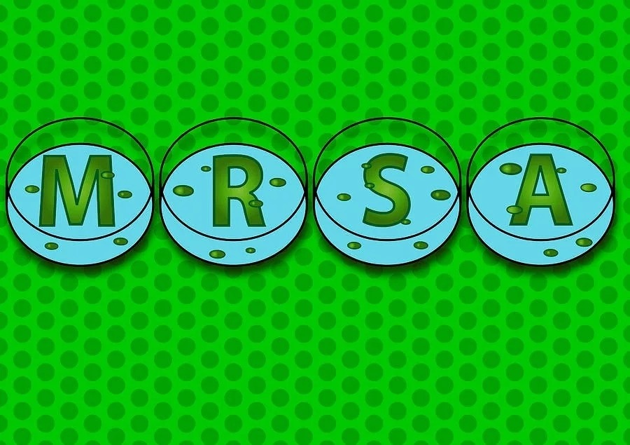 Bật mí cách phòng tránh những nguy hiểm tiềm tàng khi đi biển dành cho bạn9