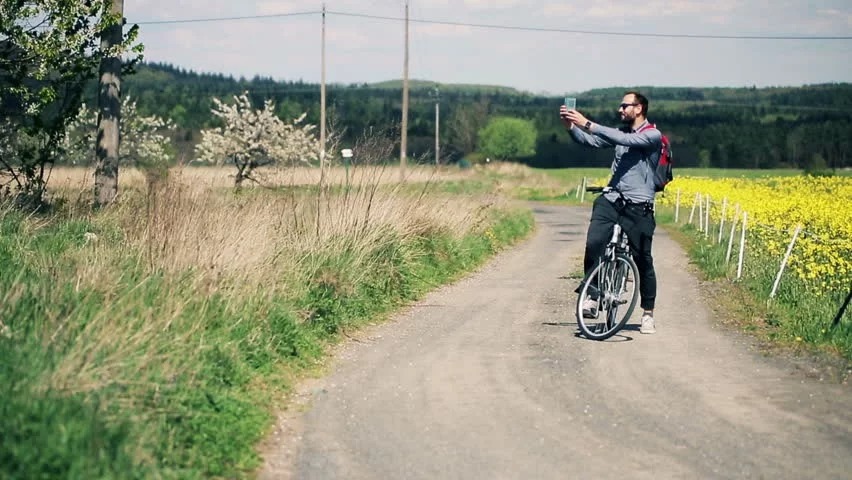 Bí kíp trekking bằng xe đap không lo thời tiết10