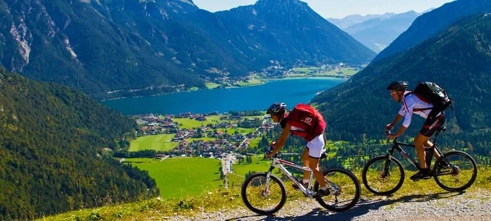 Bí kíp trekking bằng xe đap không lo thời tiết14