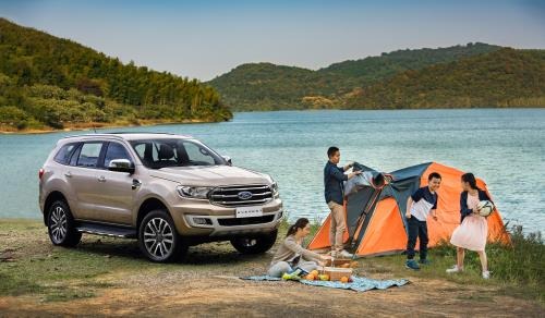 Đi du lịch bằng xe ô tô đang được giới trẻ ưa chuộng2