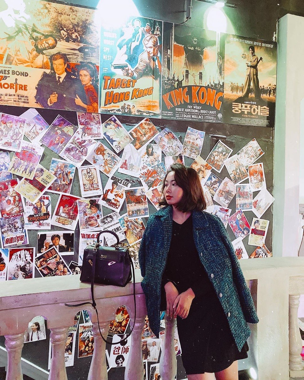 Giới trẻ Hà thành check-in cuồng nhiệt hẻm Hong Kong mới tại Hà Nội4