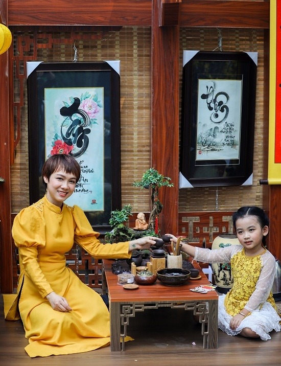 Hình ảnh phố ông đồ tấp nập khách trước Tết 10