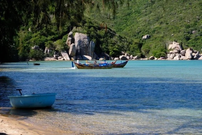 Khánh Hòa còn nơi nào để khám phá ngoài Nha Trang?13