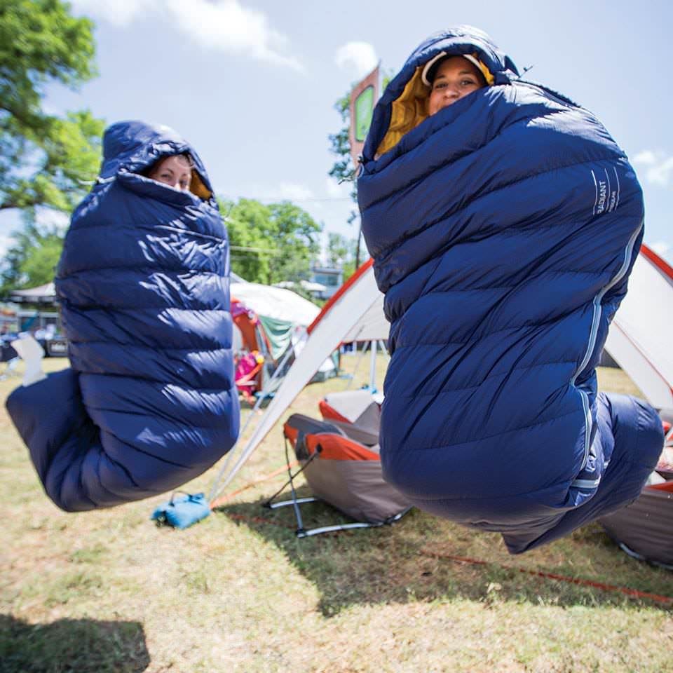 Mách bạn cách chọn túi ngủ phù hợp khi đi dã ngoại 1
