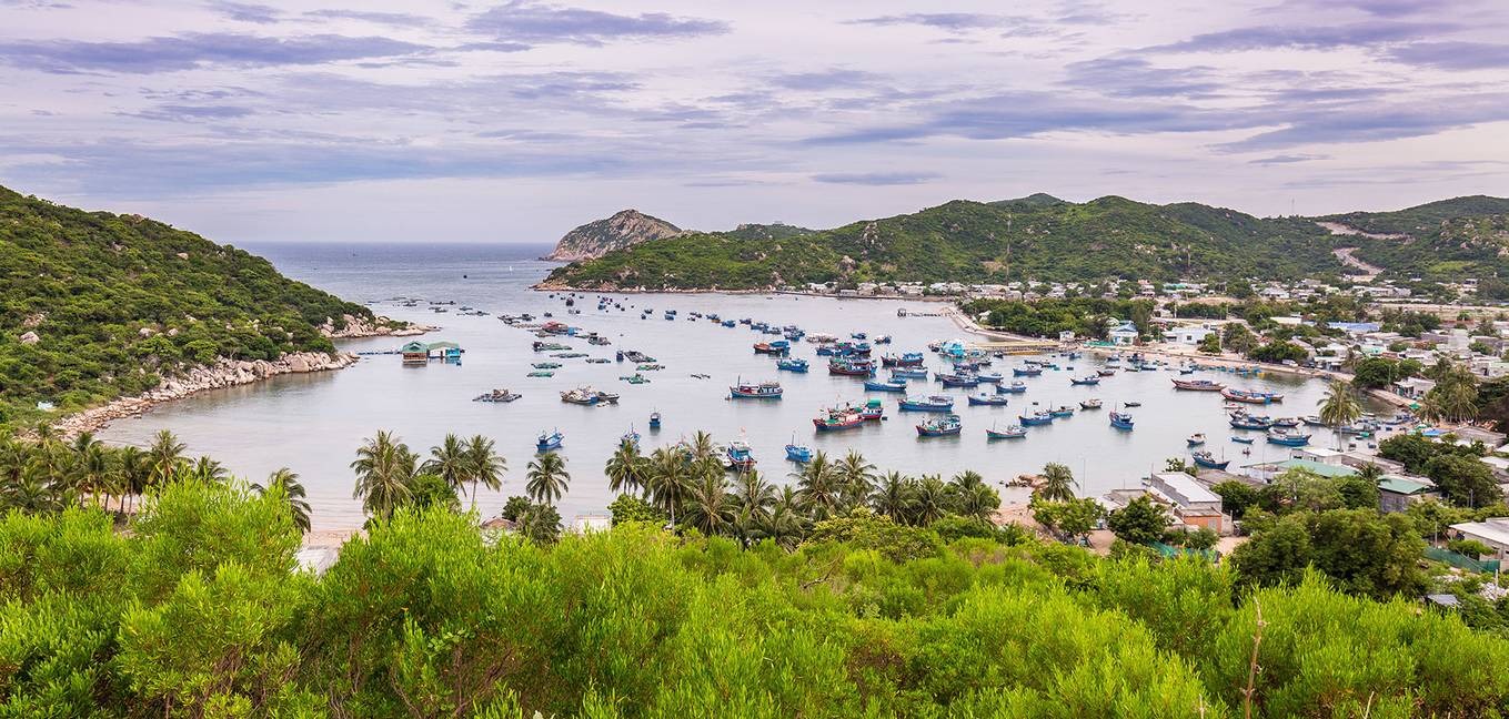 Ngắm bình minh ở Hang Rái 7