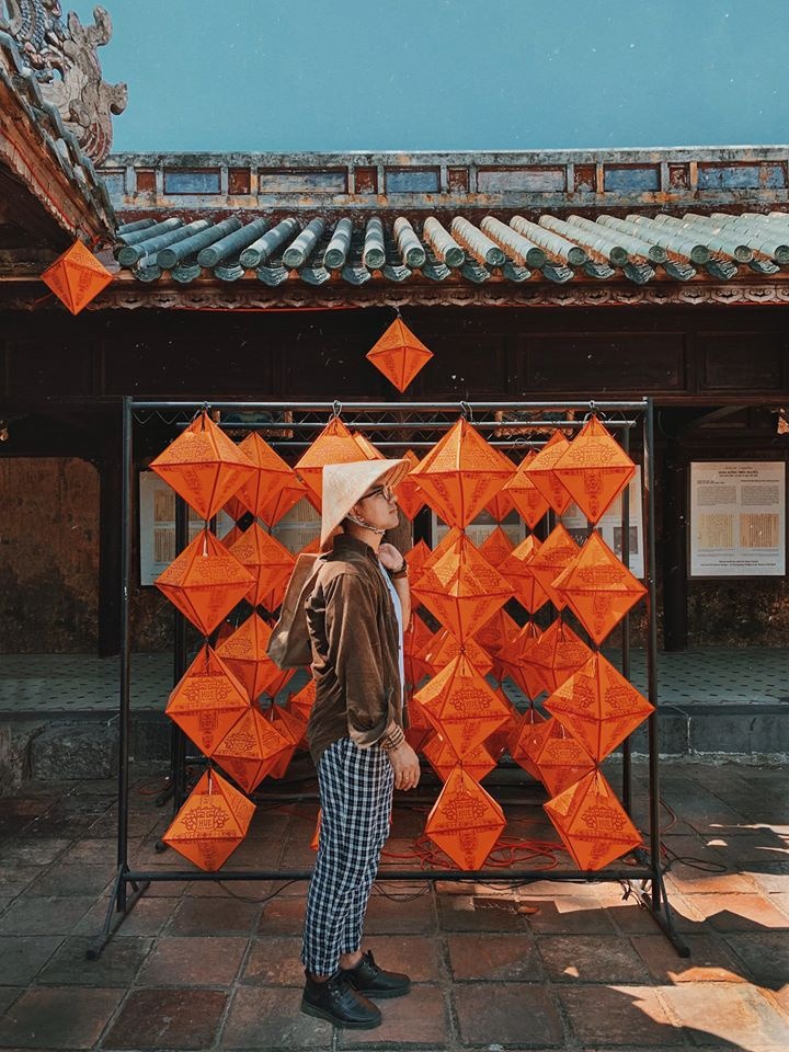 Những điểm điến cổ kính và huyền ảo ở Huế2